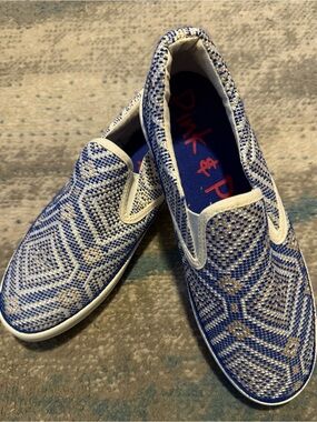 Pink & Pepper Women's Size L (9-10) Slip-On in Blue, White & Brown